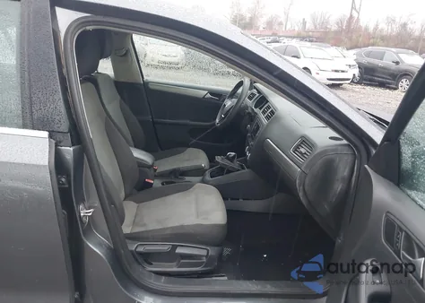 2017 Volkswagen Jetta 1.4T S from USA, damaged, VIN 3VW2B7AJ3HM377513